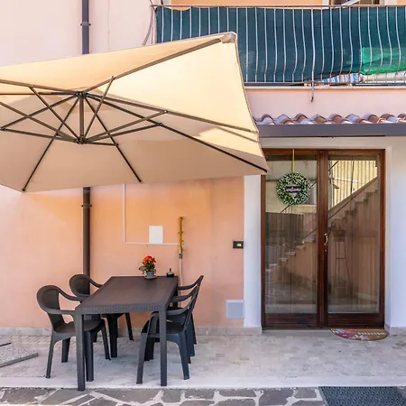 Stefy's Апартаменты *